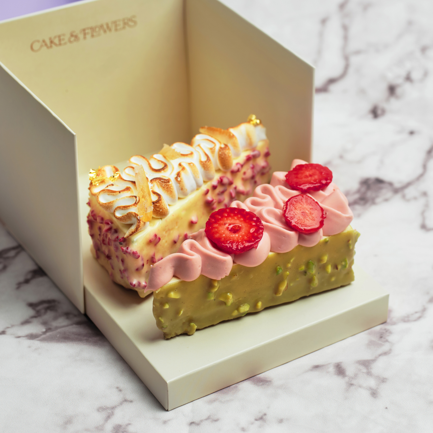 Cake slice selection (2pcs)